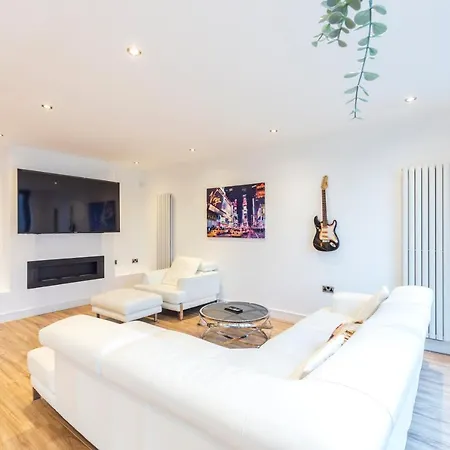 Zen Lux Chester Road Apartment